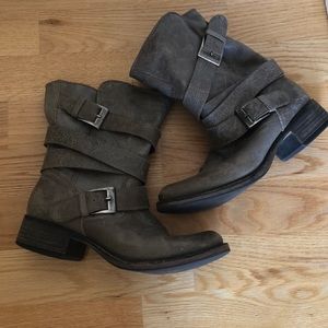 Steve Madden low boots
